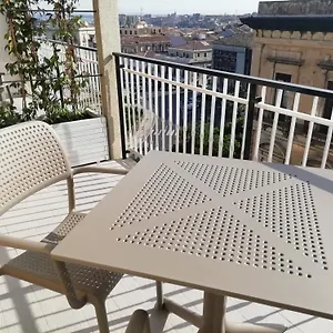 https://bb-oblo.taorminaitalyhotels.com